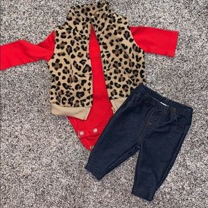 Carters NB girls outfit 🎉 (5 FOR $20)